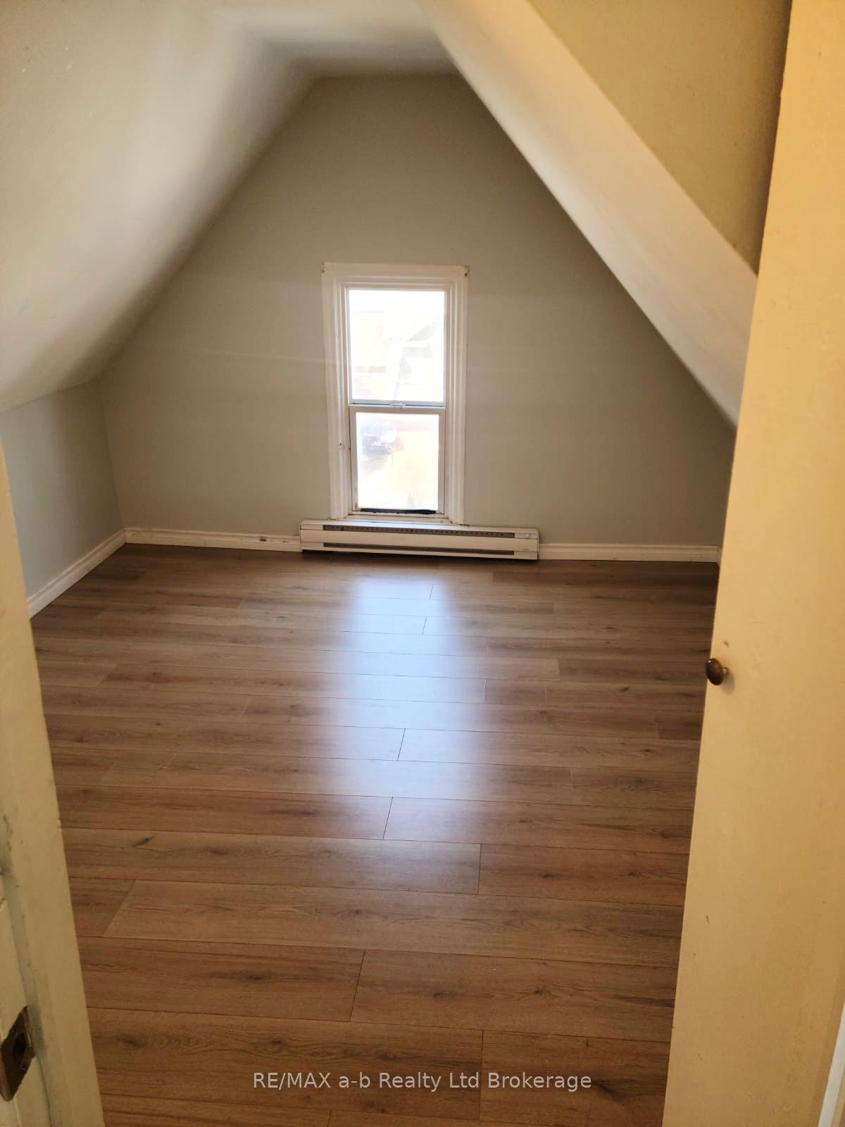 Photo 11 of Unit 2, 26 Stanley Street, London, South F — HOMEH