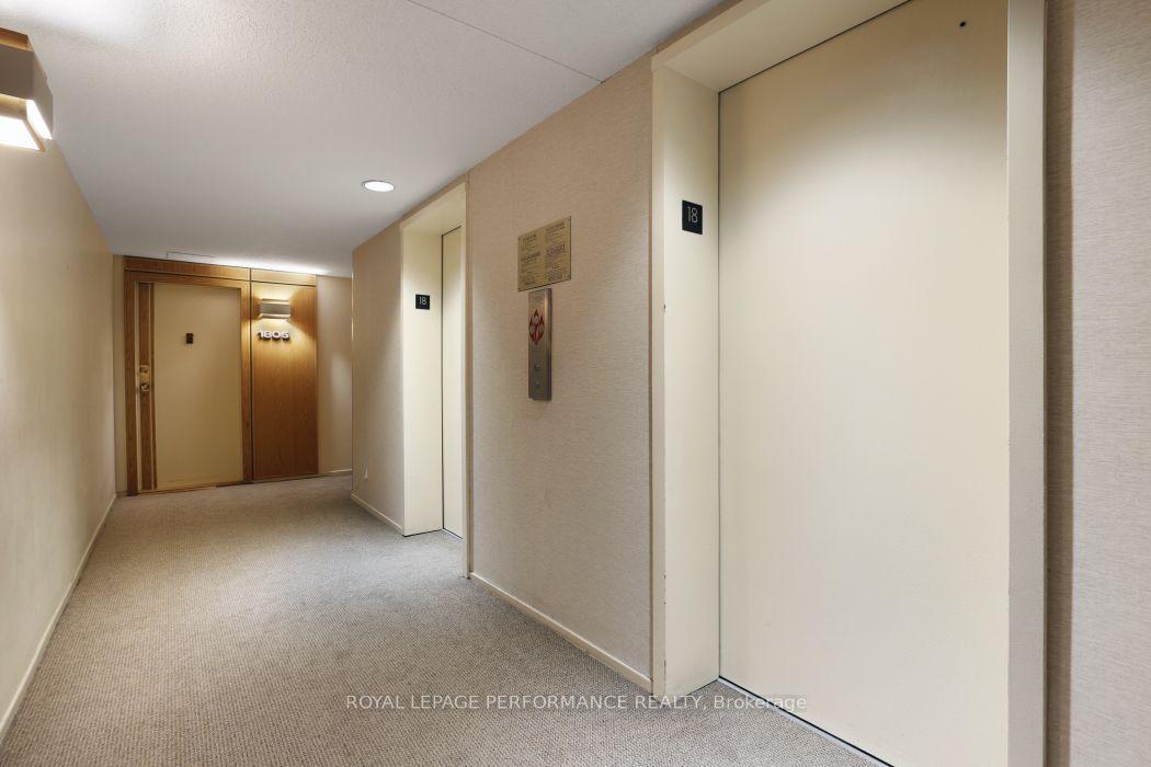 Photo 10 of Unit 1801, 71 Somerset Street W, Ottawa, Ottawa Centre/Golden Triangle — HOMEH