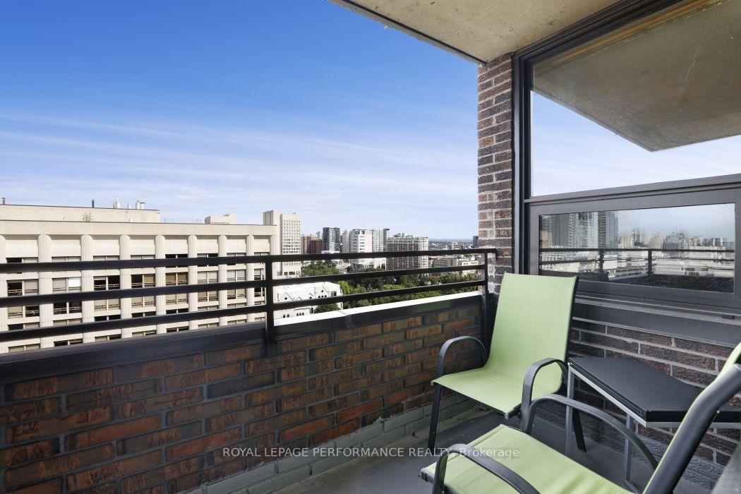 Photo 19 of Unit 1801, 71 Somerset Street W, Ottawa, Ottawa Centre/Golden Triangle — HOMEH