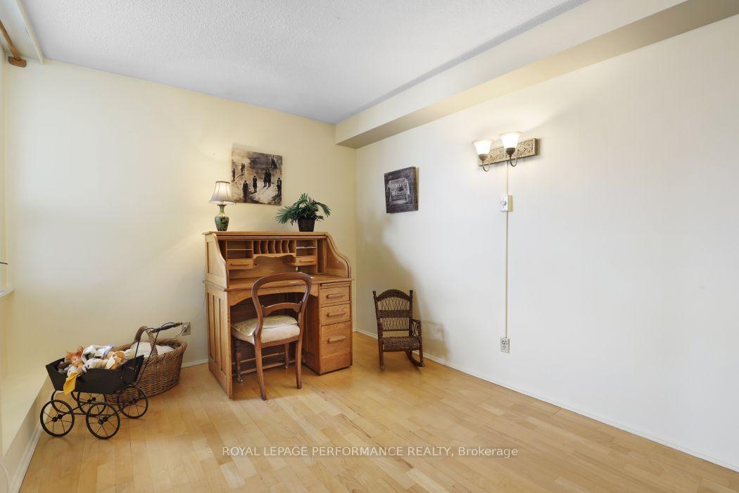 Photo 24 of Unit 1801, 71 Somerset Street W, Ottawa, Ottawa Centre/Golden Triangle — HOMEH