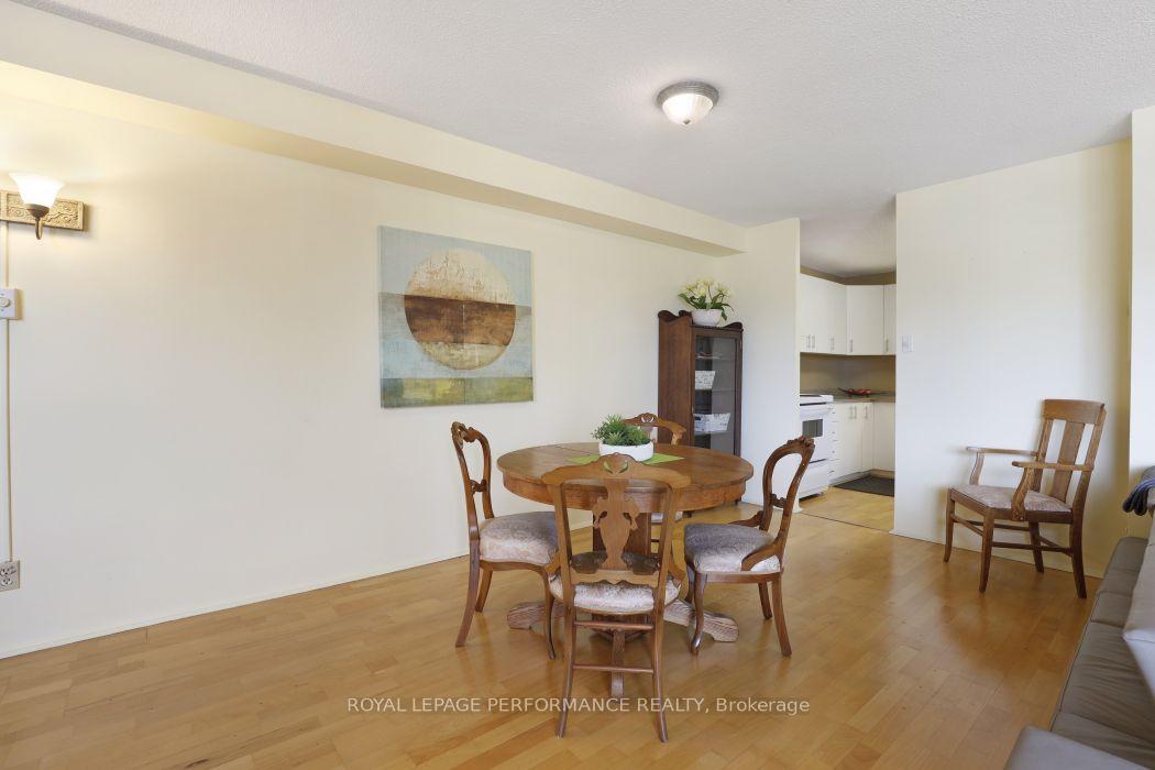 Photo 25 of Unit 1801, 71 Somerset Street W, Ottawa, Ottawa Centre/Golden Triangle — HOMEH