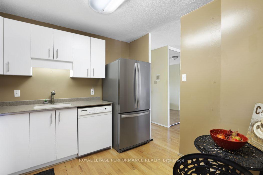 Photo 30 of Unit 1801, 71 Somerset Street W, Ottawa, Ottawa Centre/Golden Triangle — HOMEH