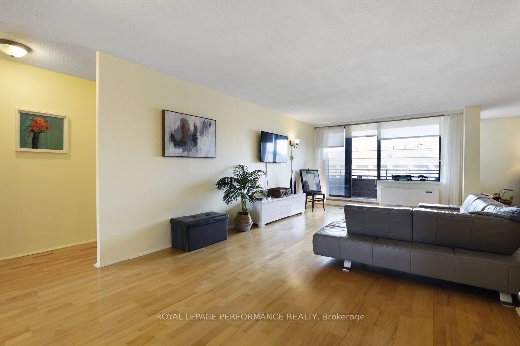 Photo 32 of Unit 1801, 71 Somerset Street W, Ottawa, Ottawa Centre/Golden Triangle — HOMEH