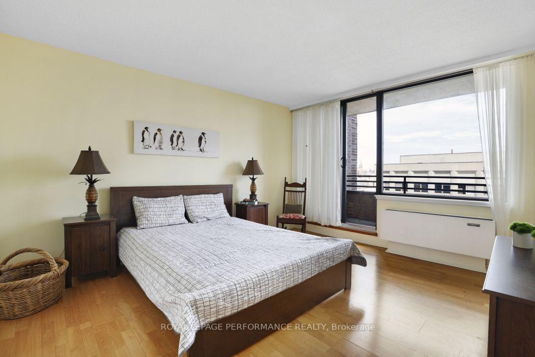 Photo 33 of Unit 1801, 71 Somerset Street W, Ottawa, Ottawa Centre/Golden Triangle — HOMEH
