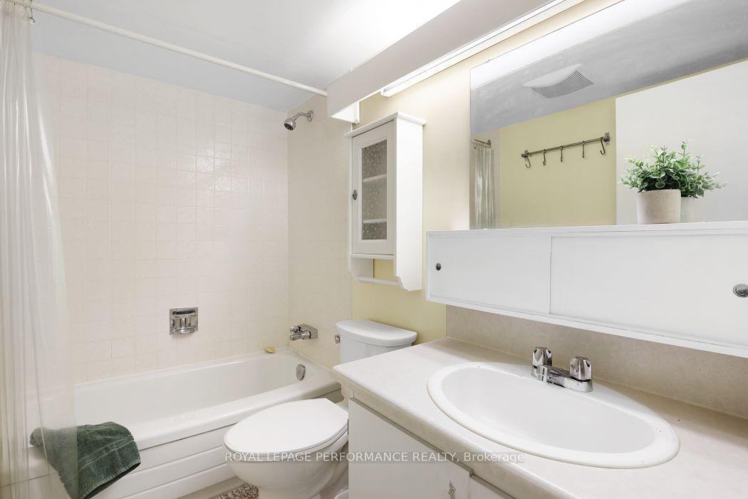 Photo 41 of Unit 1801, 71 Somerset Street W, Ottawa, Ottawa Centre/Golden Triangle — HOMEH