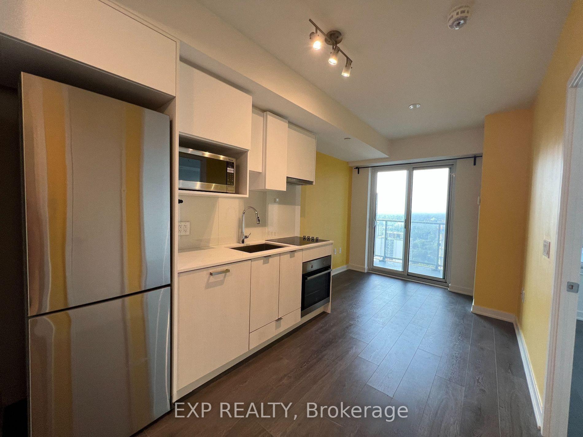 Photo 2 of Unit 3213, 195 Redpath Avenue, Toronto, Mount Pleasant West — HOMEH