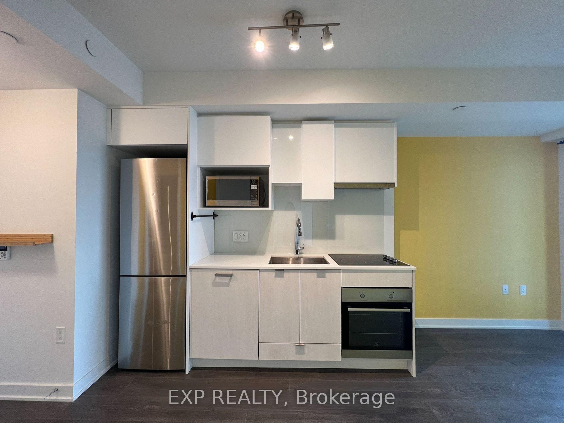 Photo 7 of Unit 3213, 195 Redpath Avenue, Toronto, Mount Pleasant West — HOMEH