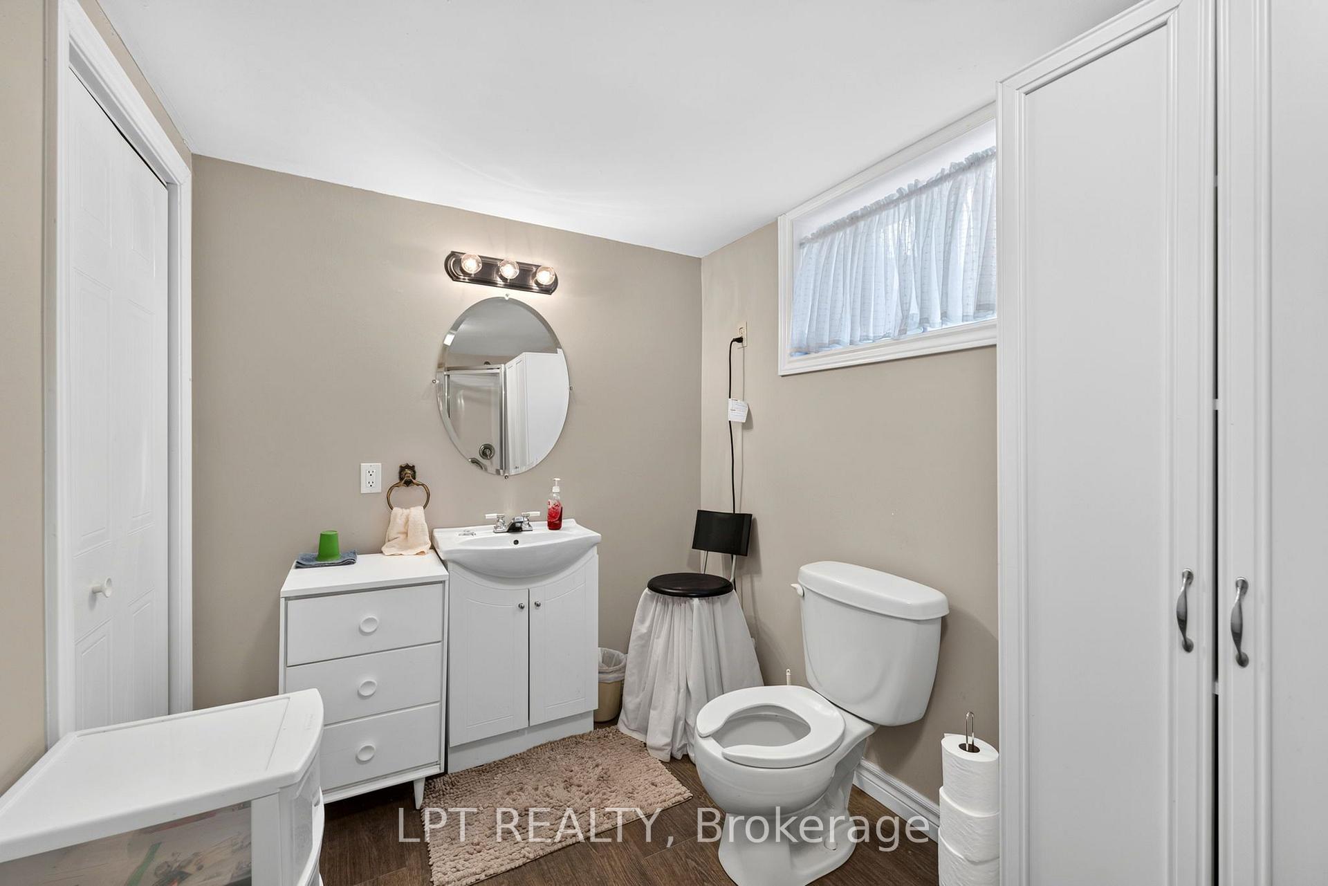 Photo 30 of 226 Tain Street, North Middlesex, Parkhill — HOMEH