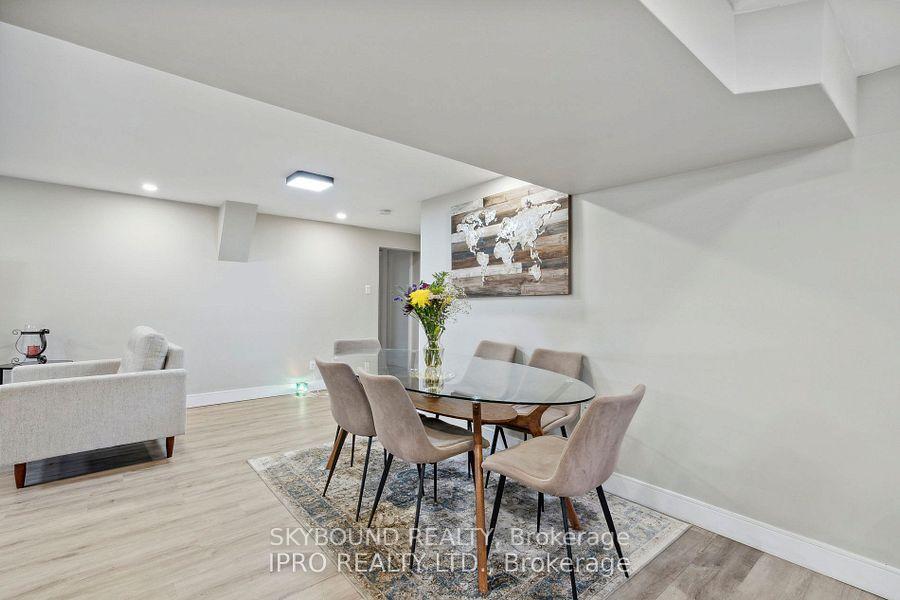 Photo 3 of 34 Owen Place, Hamilton, Corman — HOMEH