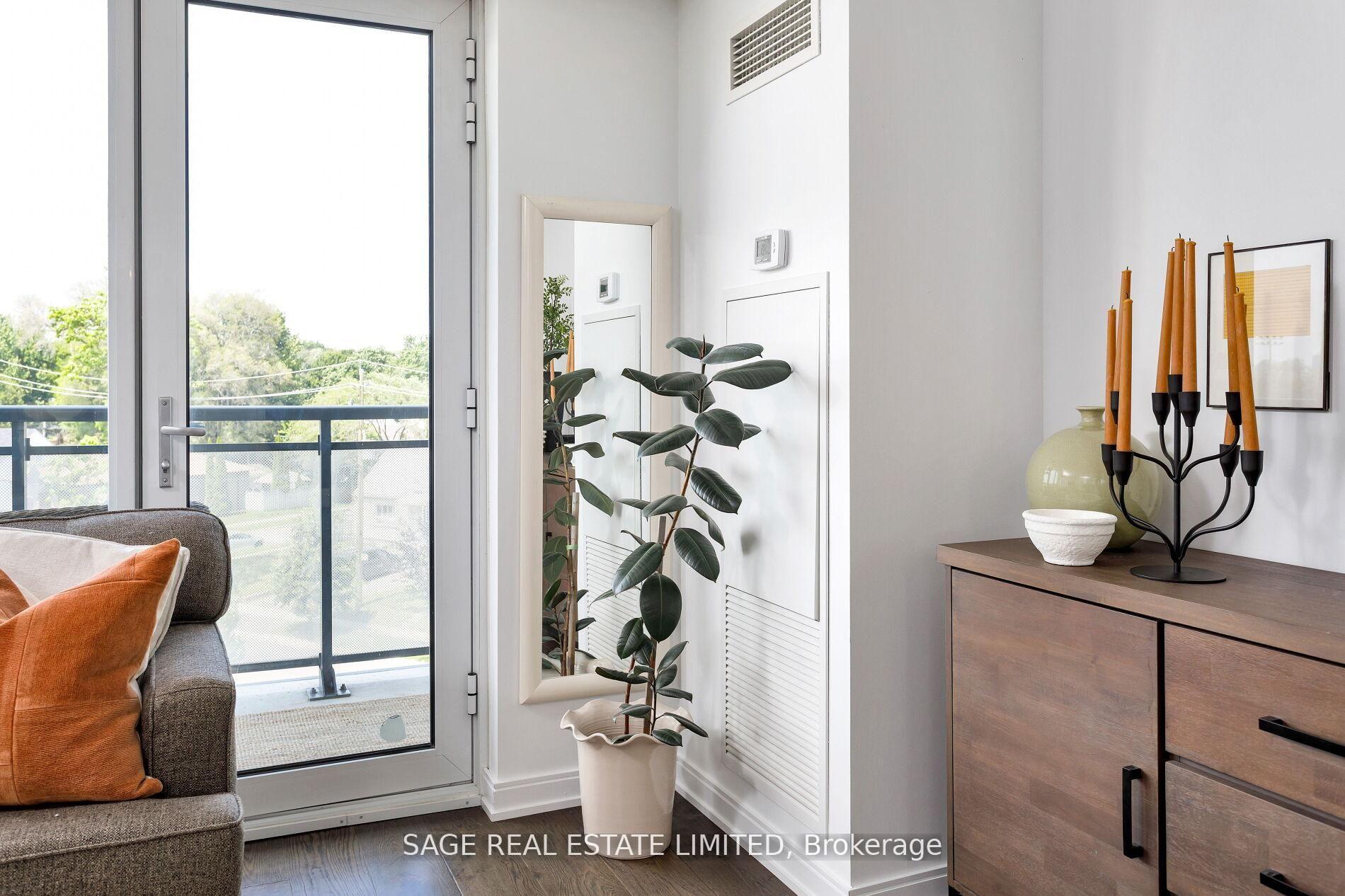 Photo 10 of Unit 401, 760 The Queensway, Etobicoke, Stonegate-Queensway — HOMEH