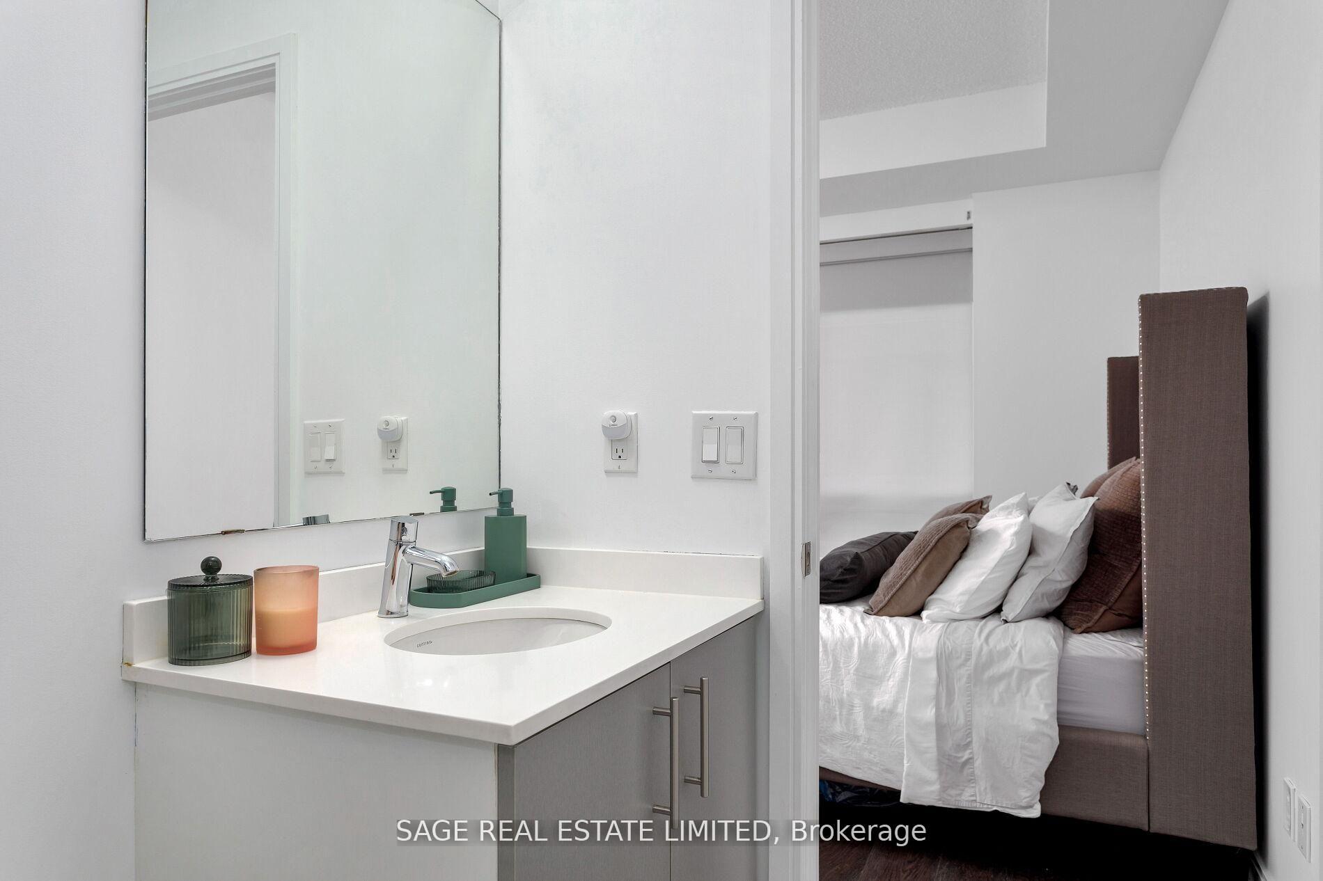Photo 14 of Unit 401, 760 The Queensway, Etobicoke, Stonegate-Queensway — HOMEH