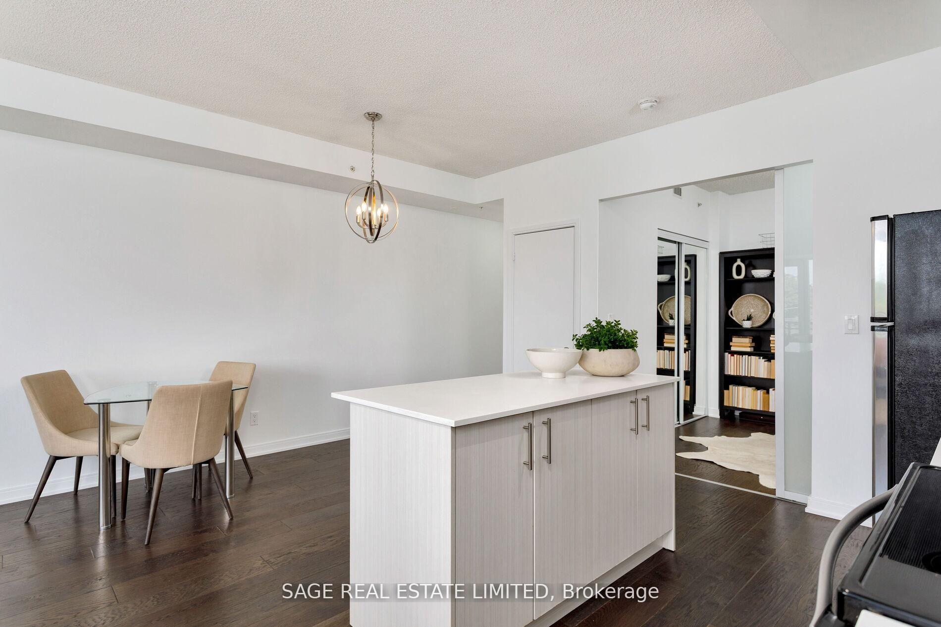 Photo 21 of Unit 401, 760 The Queensway, Etobicoke, Stonegate-Queensway — HOMEH