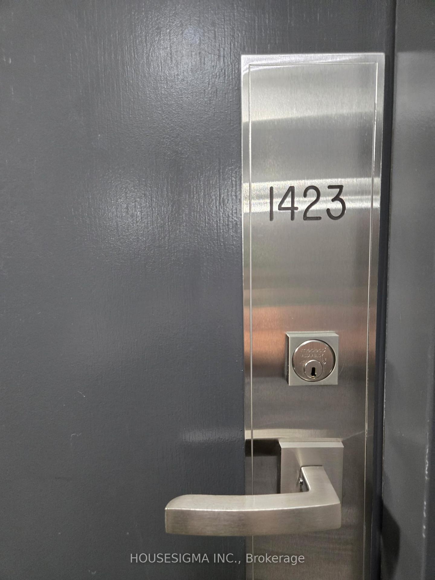 Photo 2 of Unit 1423, 7161 Yonge Street, Markham, Grandview — HOMEH