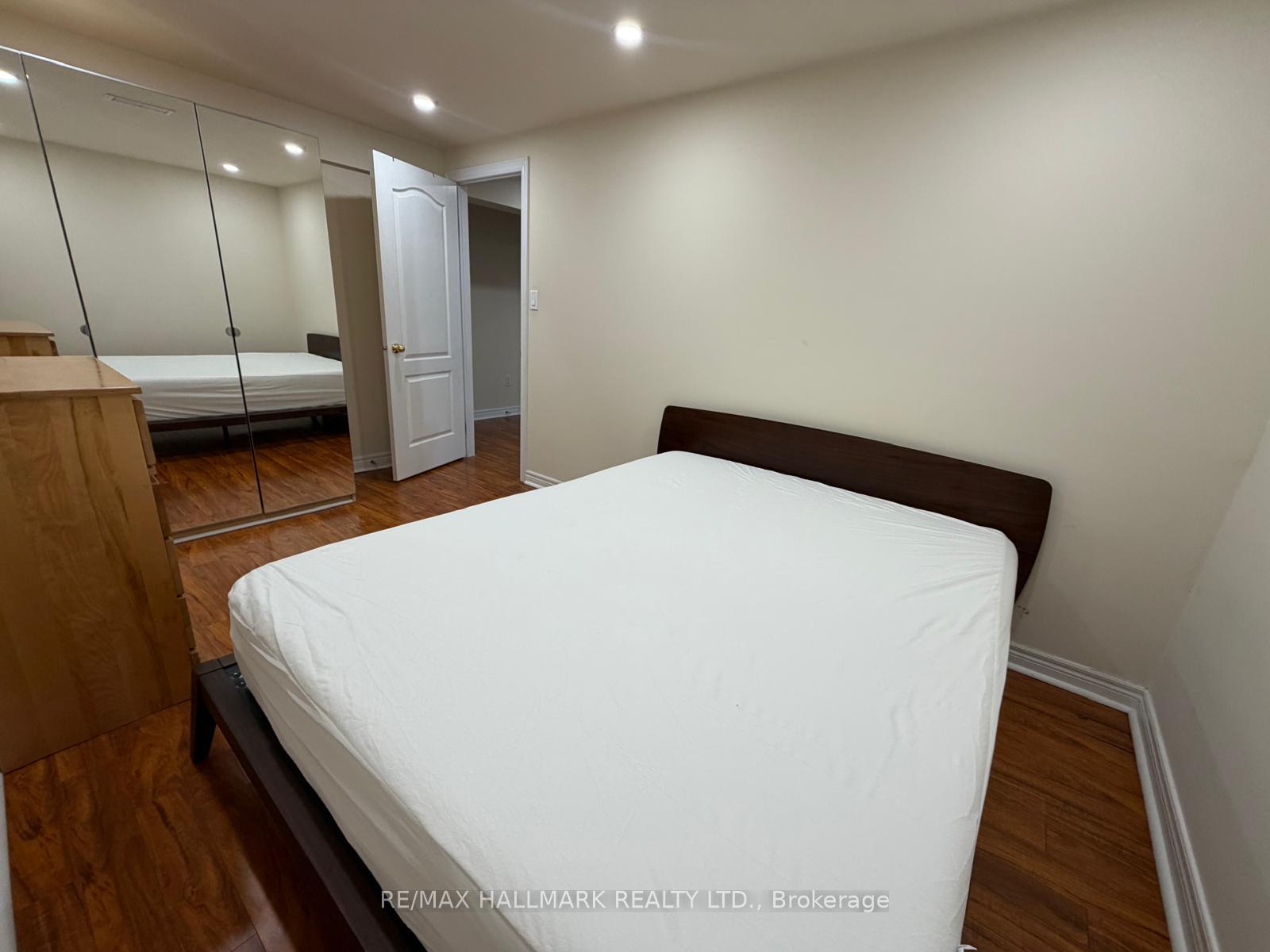 Photo 8 of Unit Basement, 307 Weldrick Road E, Richmond Hill, Harding — HOMEH