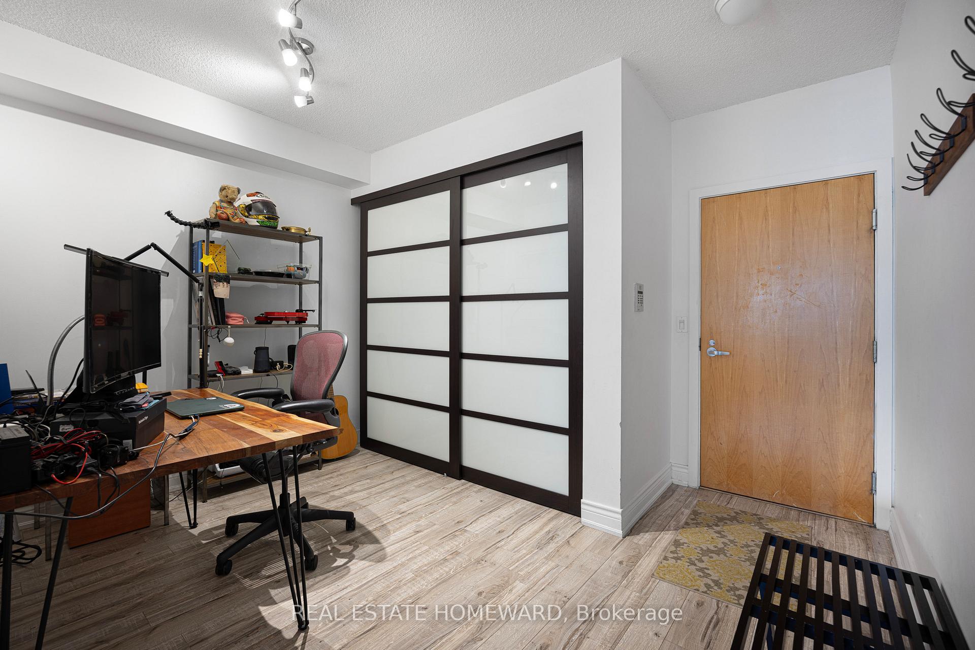 Photo 14 of Unit 913, 168 King Street E, Toronto, Moss Park — HOMEH
