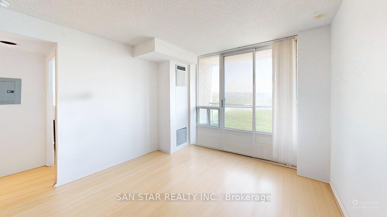 Photo of Unit 2706, 1 Pemberton Avenue