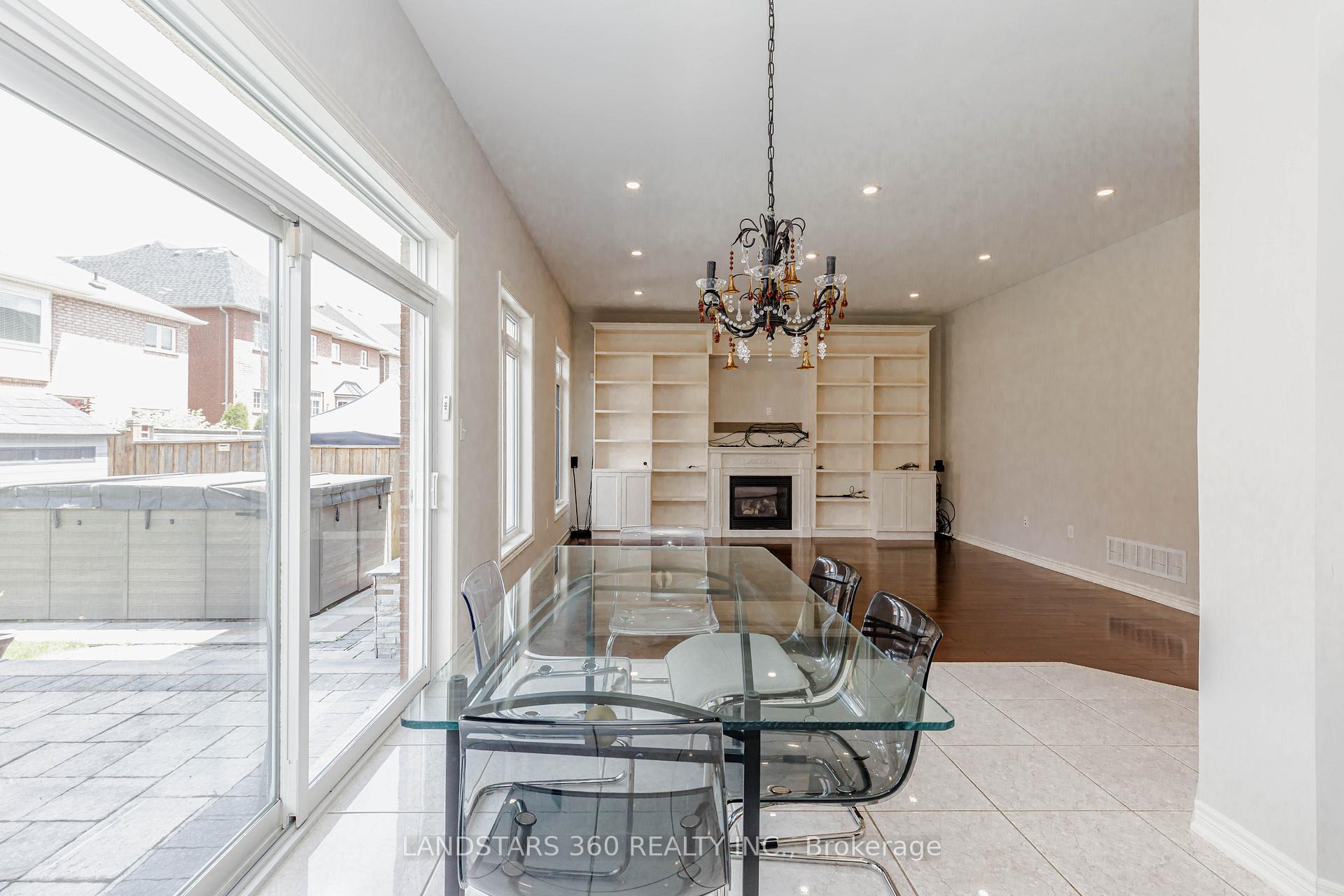 Photo 12 of 314 Tower Hill Road, Richmond Hill, Jefferson — HOMEH