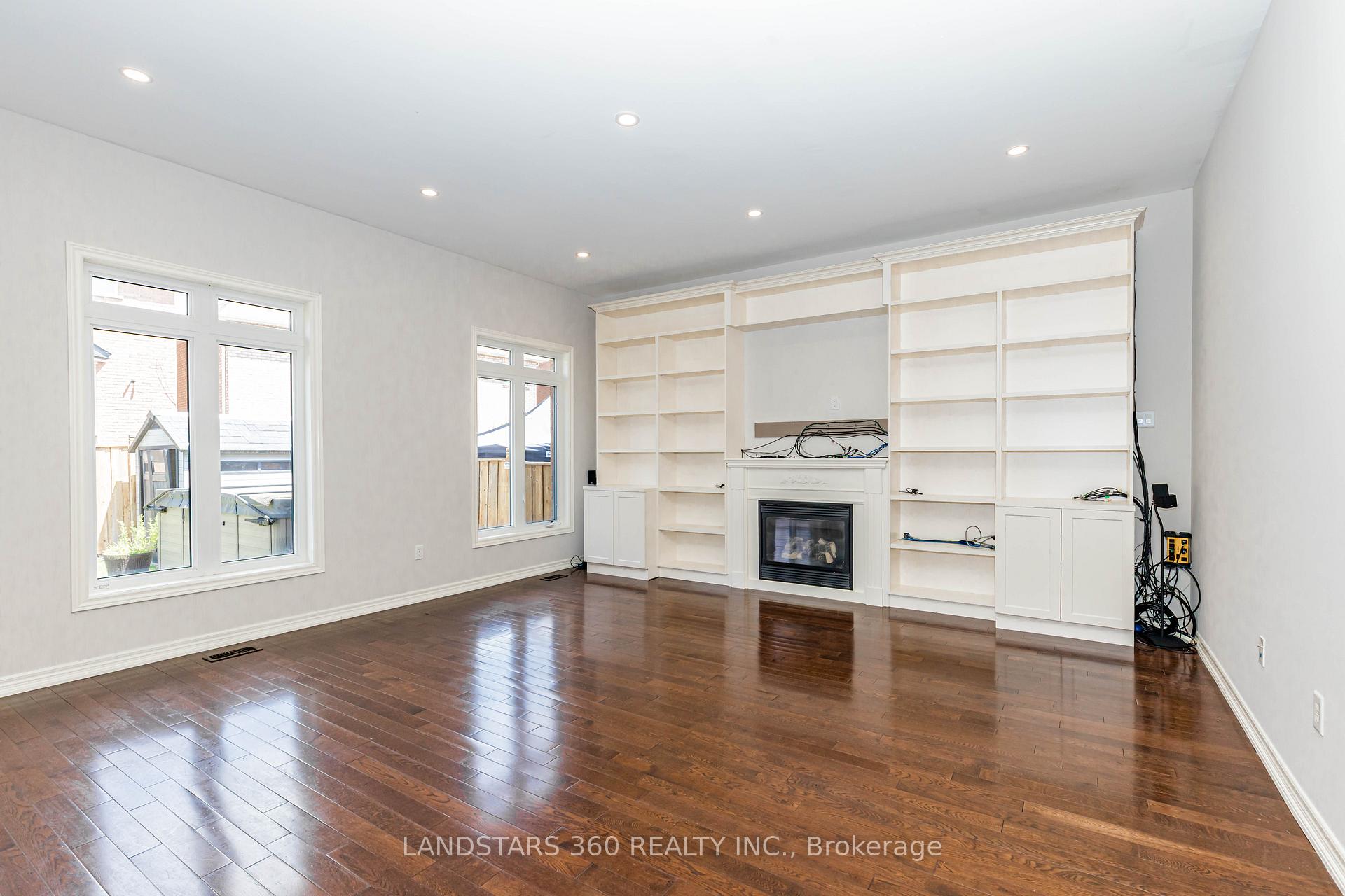 Photo 13 of 314 Tower Hill Road, Richmond Hill, Jefferson — HOMEH