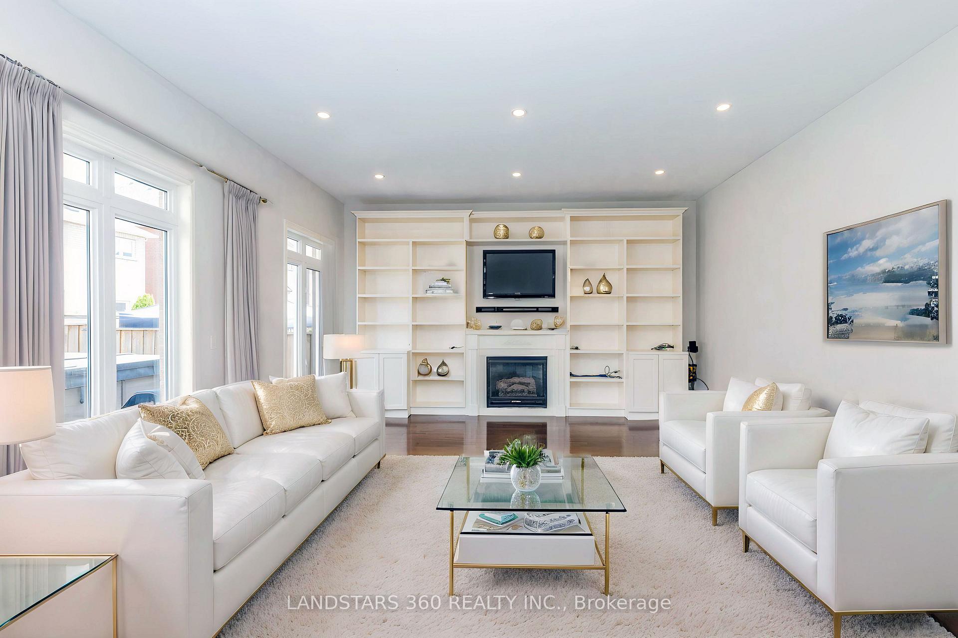 Photo 14 of 314 Tower Hill Road, Richmond Hill, Jefferson — HOMEH
