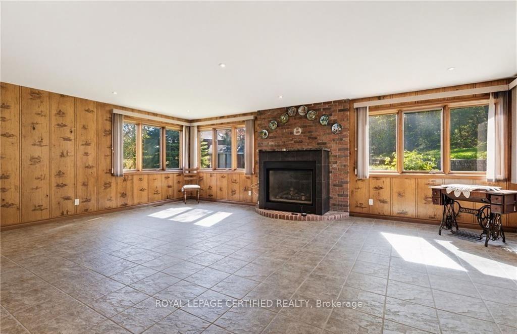 Photo 11 of 84 Homeside Avenue, Hamilton, Stoney Creek — HOMEH