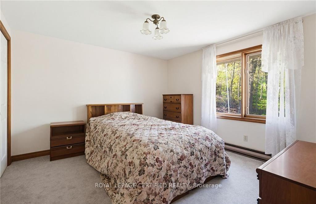 Photo 15 of 84 Homeside Avenue, Hamilton, Stoney Creek — HOMEH