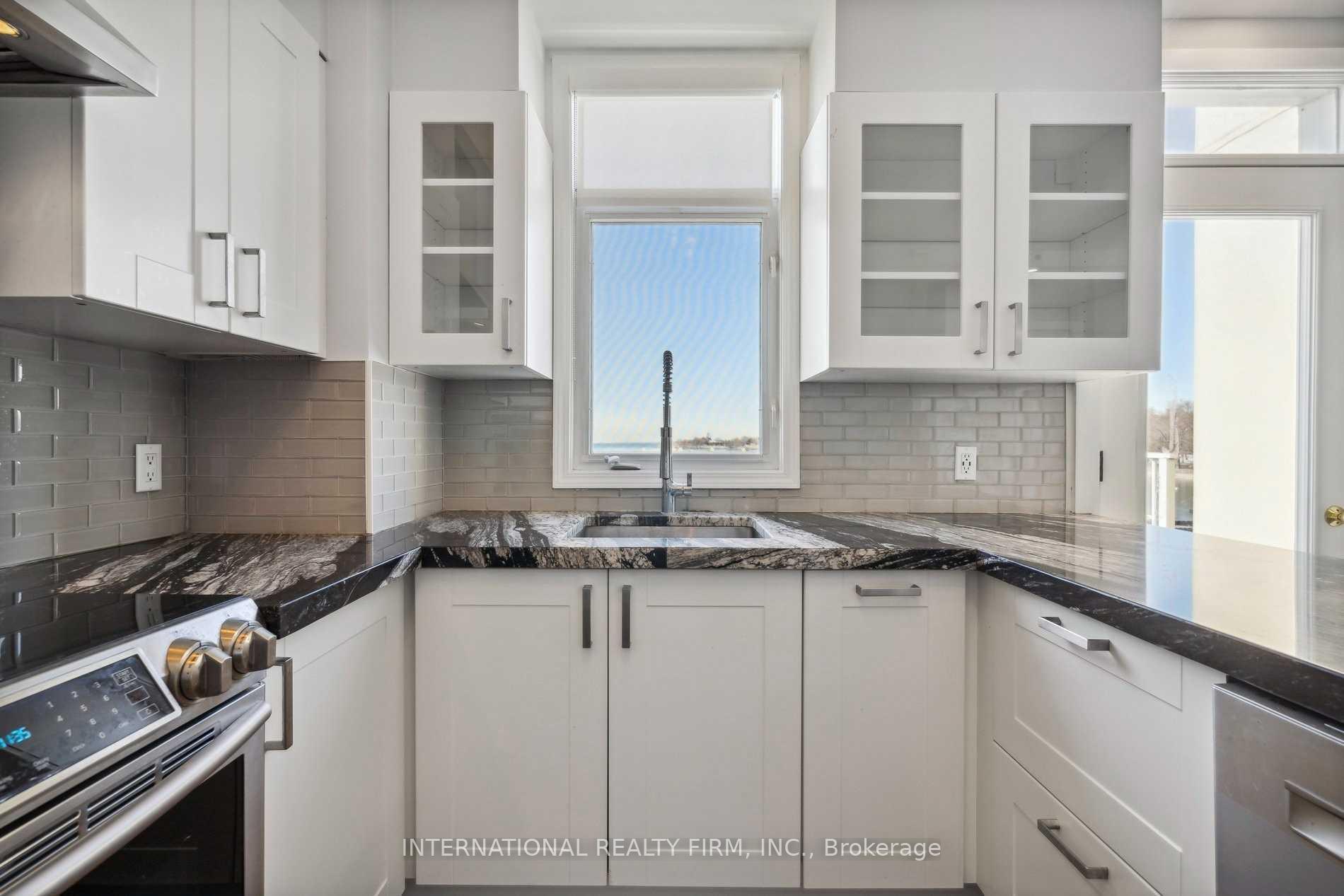 Photo 11 of Unit 389, 32 Stadium Road, Toronto, Niagara — HOMEH