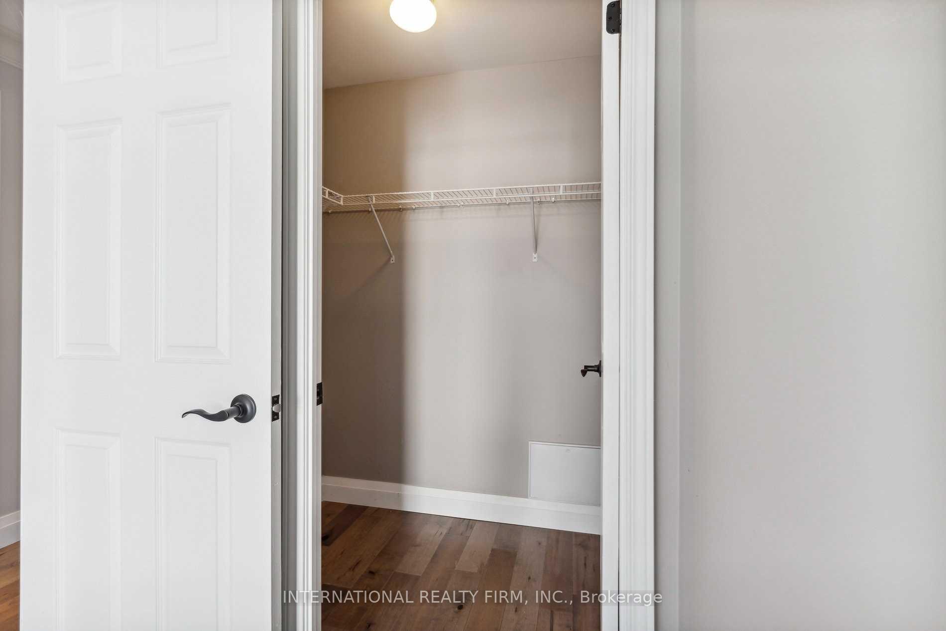 Photo 23 of Unit 389, 32 Stadium Road, Toronto, Niagara — HOMEH