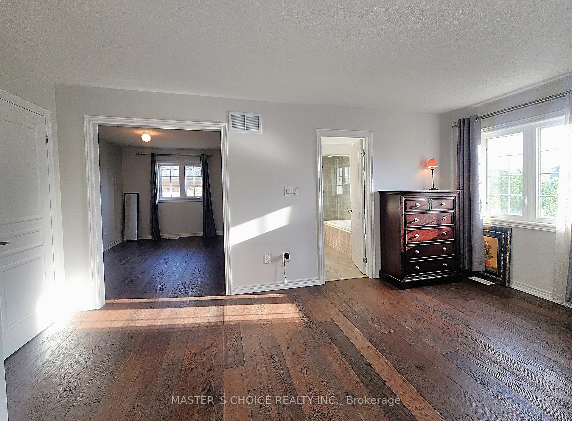 Photo 22 of 47 Sir Modesto Court, Vaughan, Patterson — HOMEH