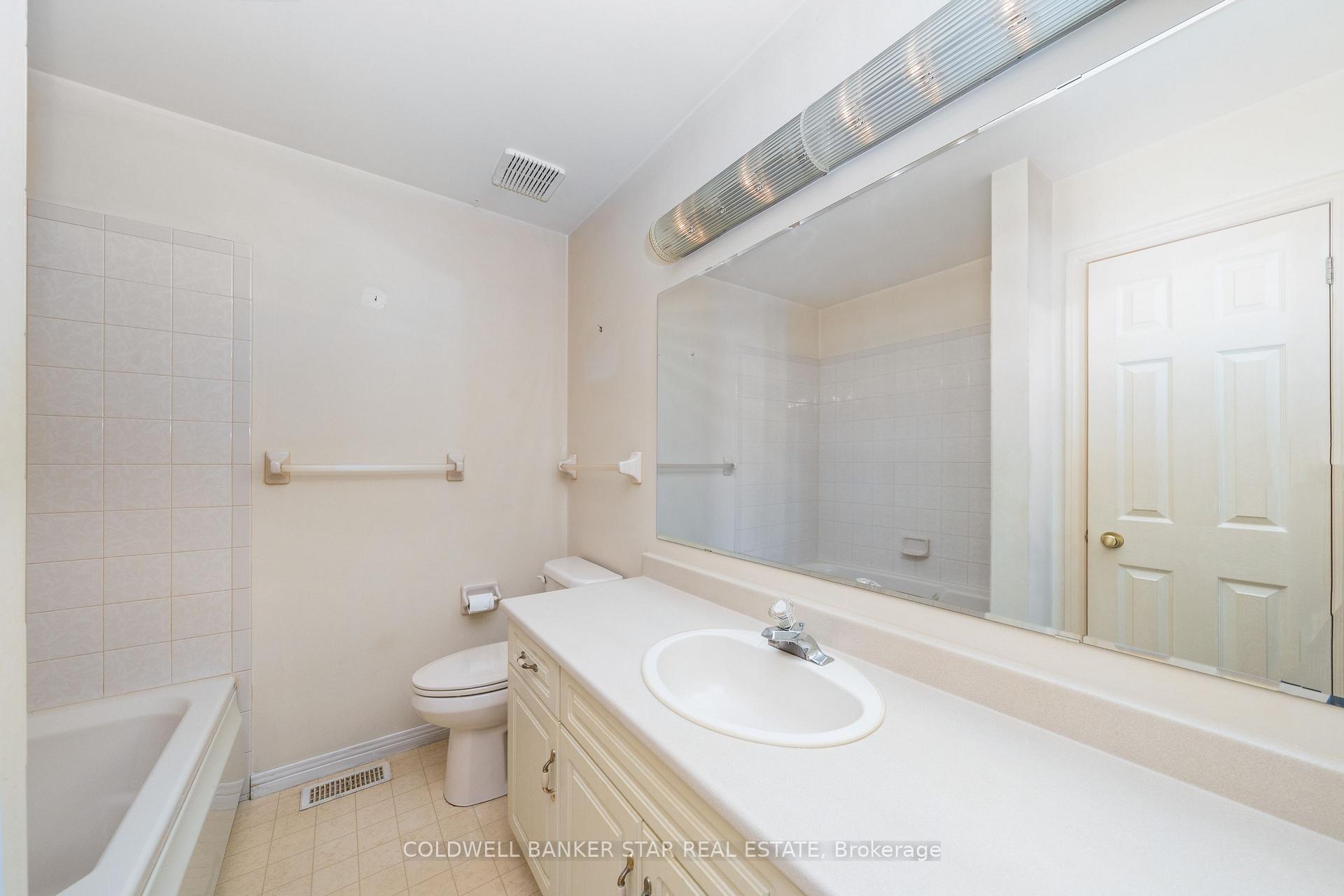 Photo 9 of 1106 Bernard Court, Sarnia — HOMEH