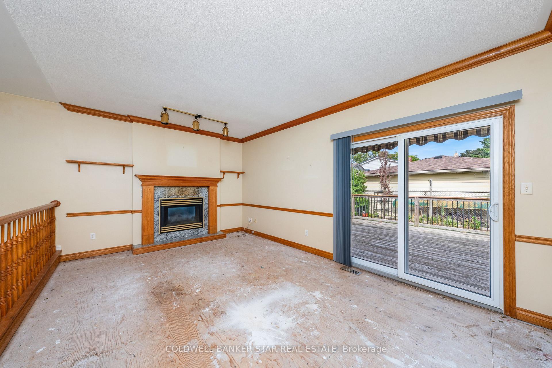 Photo 18 of 1106 Bernard Court, Sarnia — HOMEH