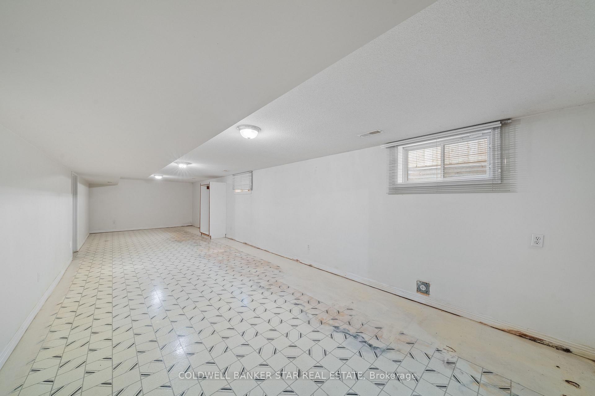 Photo 29 of 1106 Bernard Court, Sarnia — HOMEH