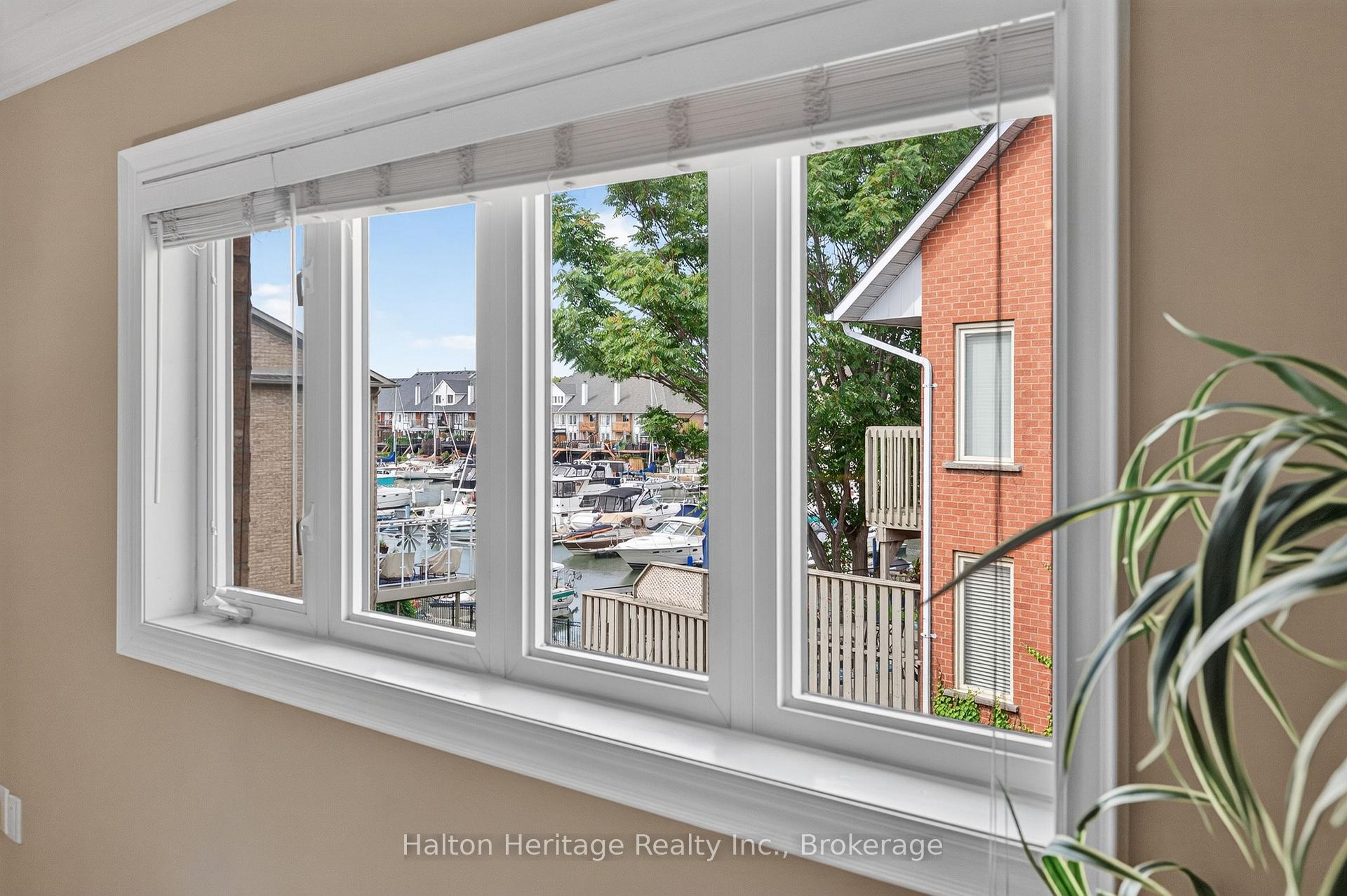 Photo 19 of Unit 8, 31 Sunvale Place, Hamilton, Lakeshore — HOMEH