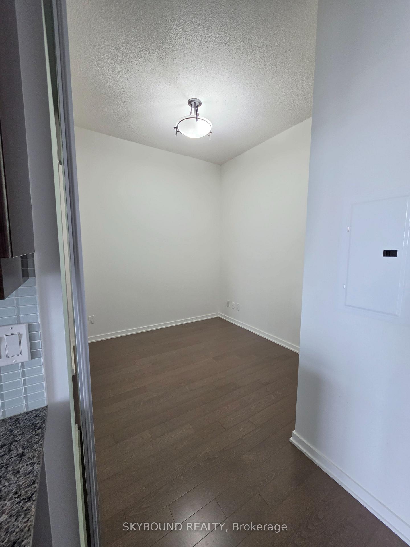 Photo 5 of Unit 3414, 105 The Queensway Avenue, Toronto, High Park-Swansea — HOMEH