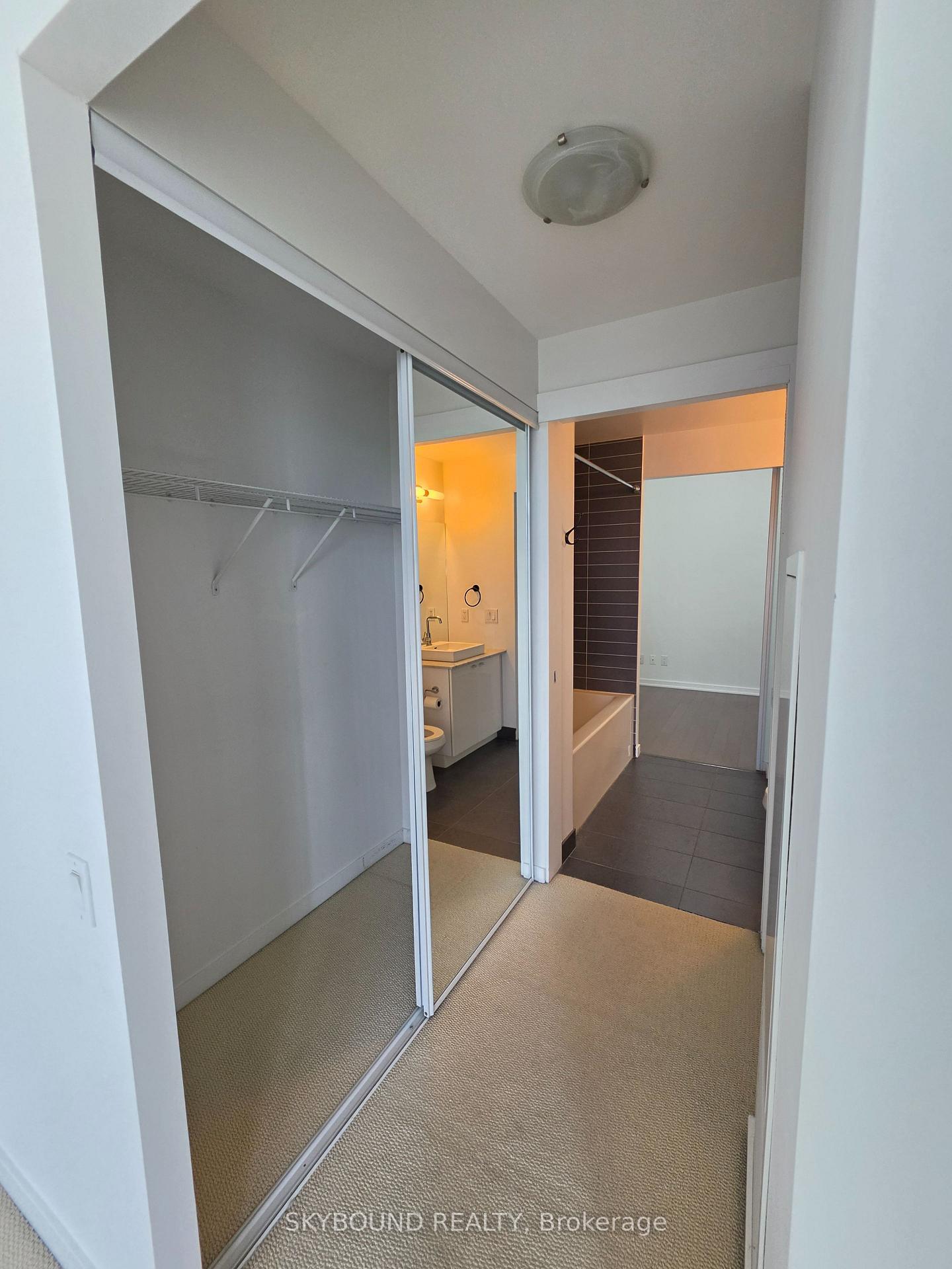 Photo 10 of Unit 3414, 105 The Queensway Avenue, Toronto, High Park-Swansea — HOMEH