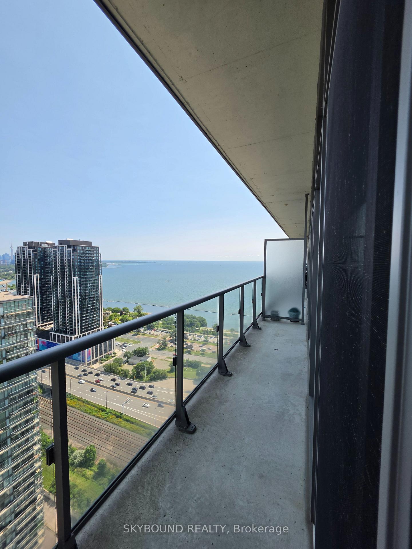 Photo 12 of Unit 3414, 105 The Queensway Avenue, Toronto, High Park-Swansea — HOMEH