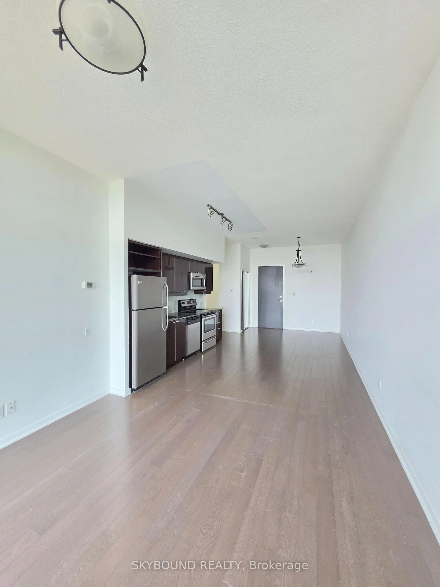 Photo 3 of Unit 3414, 105 The Queensway Avenue, Toronto, High Park-Swansea — HOMEH