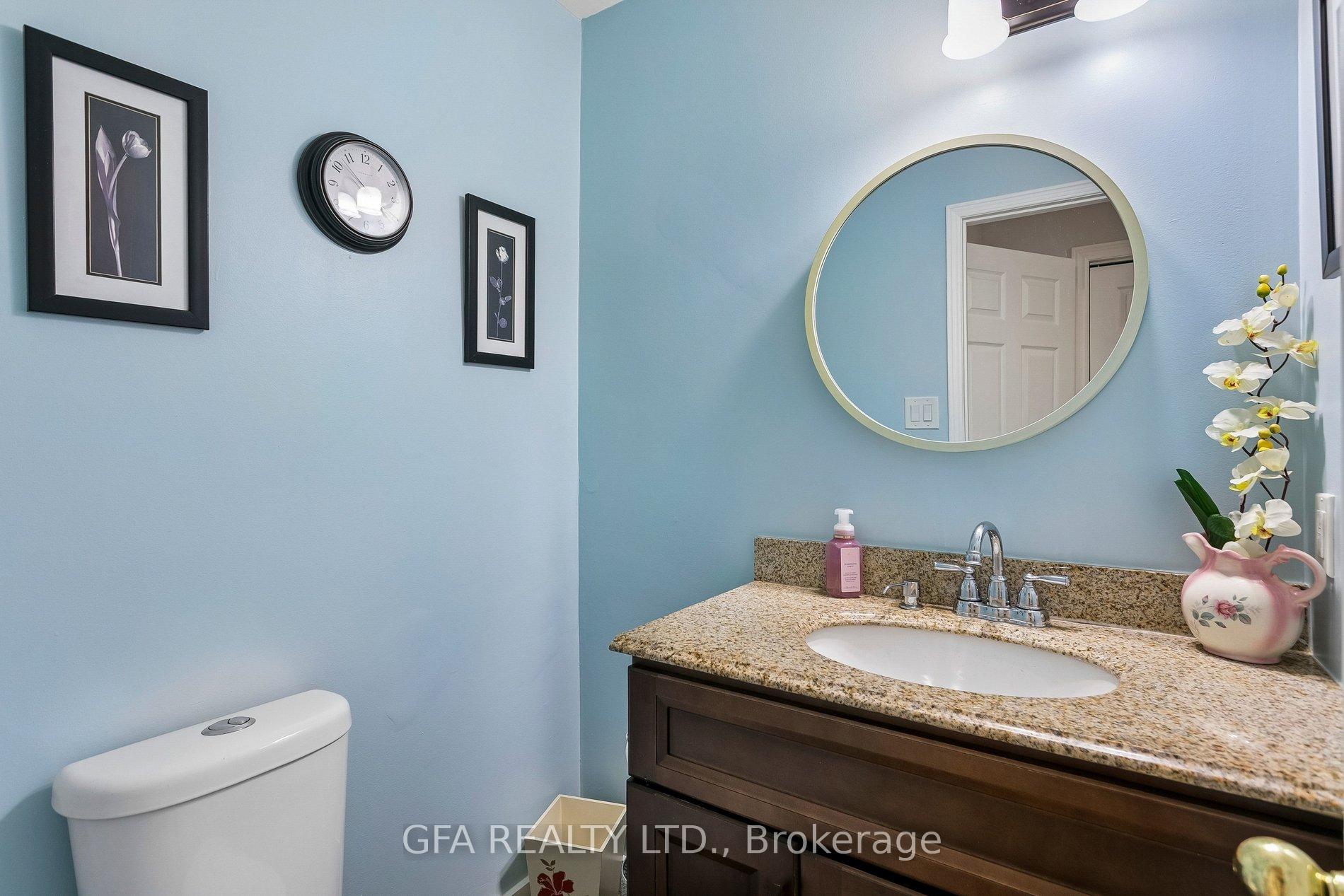 Photo 24 of 3220 Turnstone Crescent, Mississauga, Erin Mills — HOMEH