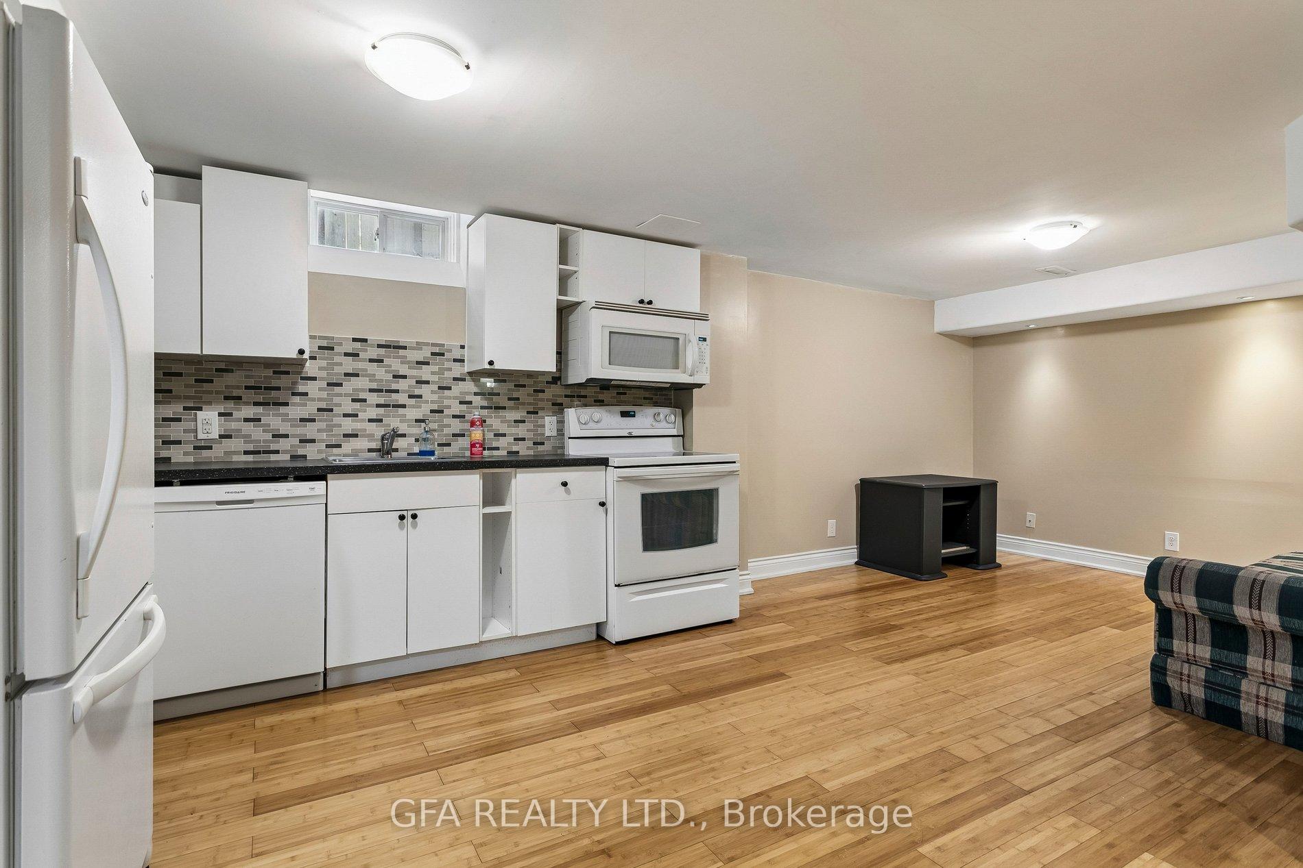 Photo 40 of 3220 Turnstone Crescent, Mississauga, Erin Mills — HOMEH