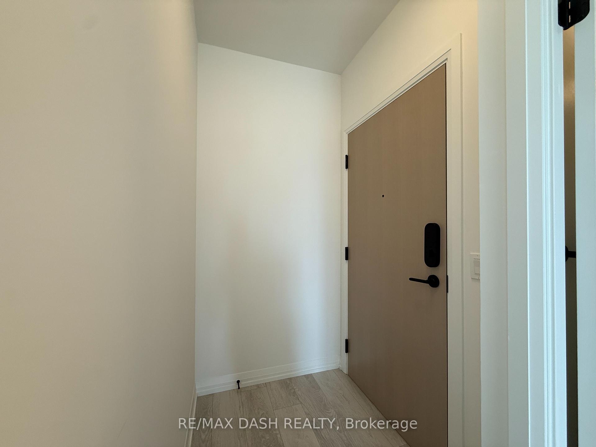 Photo 4 of Unit 1810, 280 Dundas Street W, Toronto, University — HOMEH