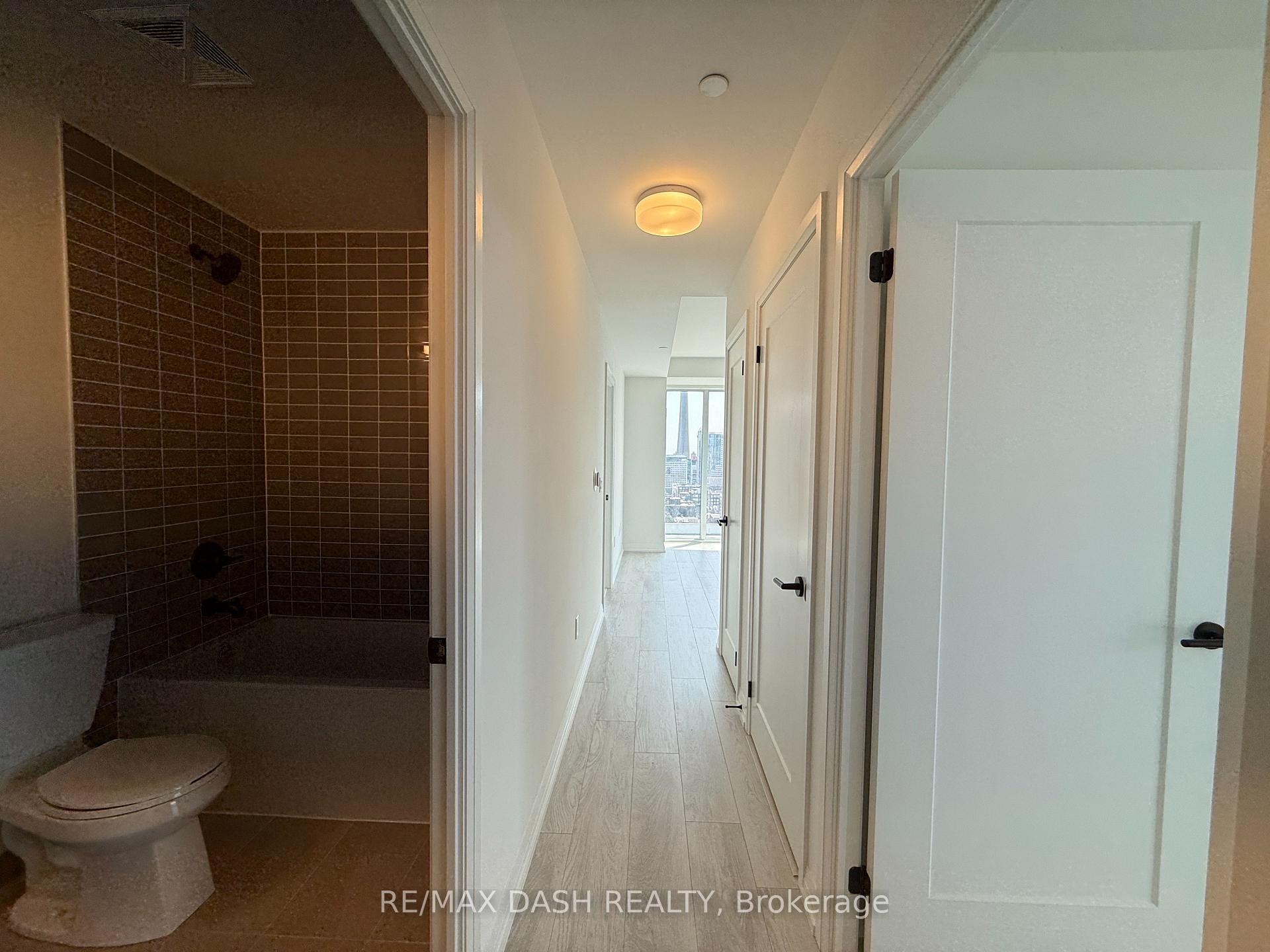 Photo 10 of Unit 1810, 280 Dundas Street W, Toronto, University — HOMEH