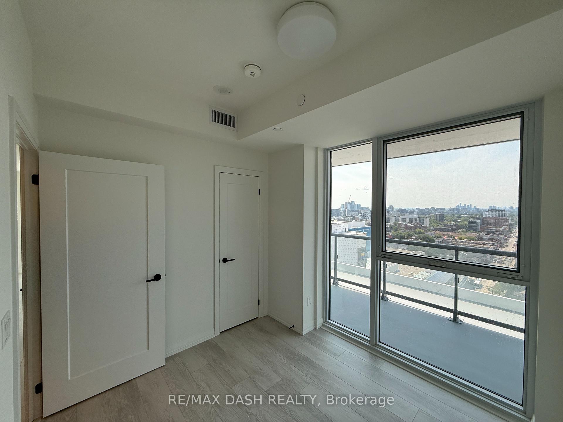 Photo 13 of Unit 1810, 280 Dundas Street W, Toronto, University — HOMEH