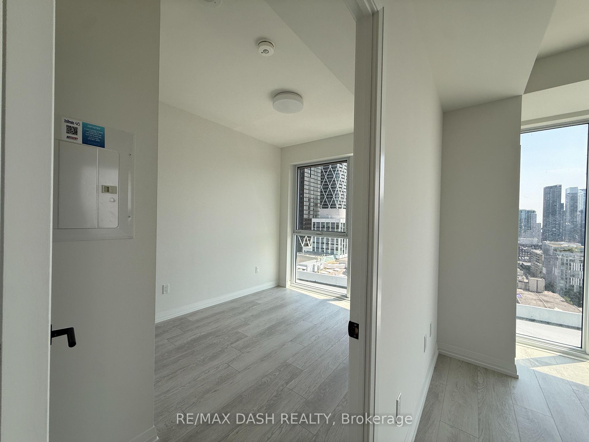 Photo 16 of Unit 1810, 280 Dundas Street W, Toronto, University — HOMEH