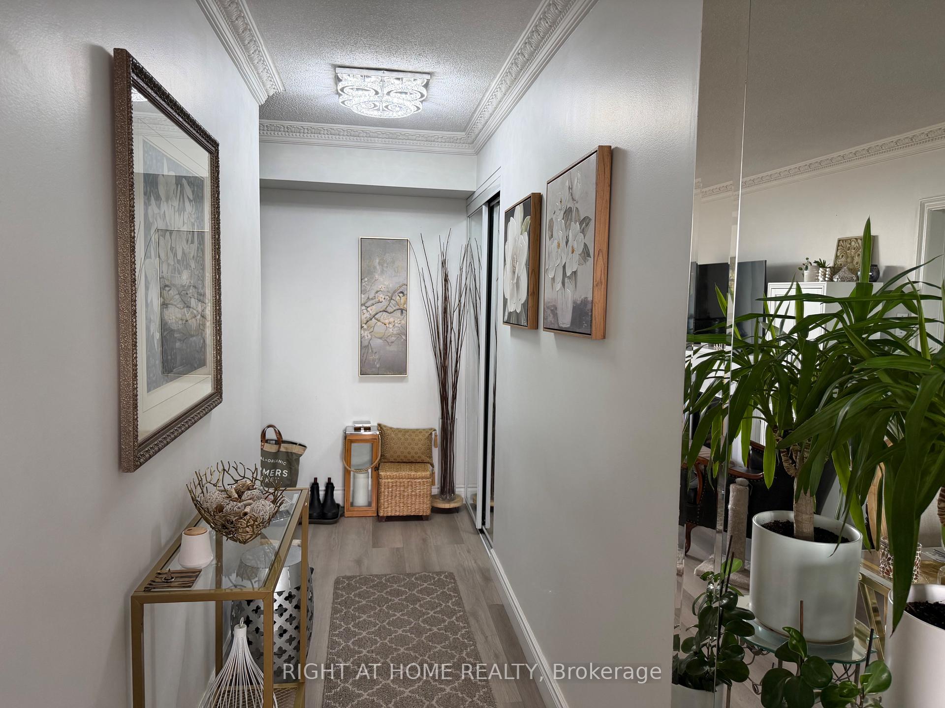 Photo 6 of Unit 706, 1881 Jane Street, Toronto, Yonge-Eglinton — HOMEH