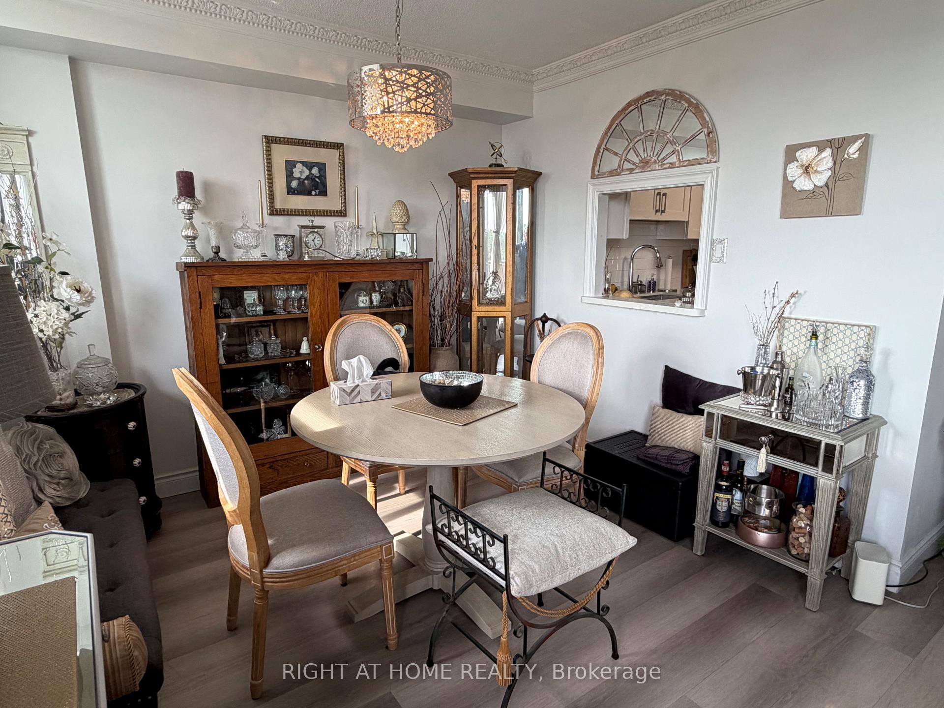 Photo 13 of Unit 706, 1881 Jane Street, Toronto, Yonge-Eglinton — HOMEH
