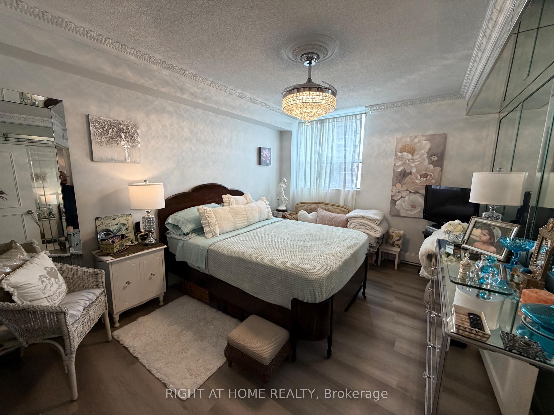 Photo 20 of Unit 706, 1881 Jane Street, Toronto, Yonge-Eglinton — HOMEH