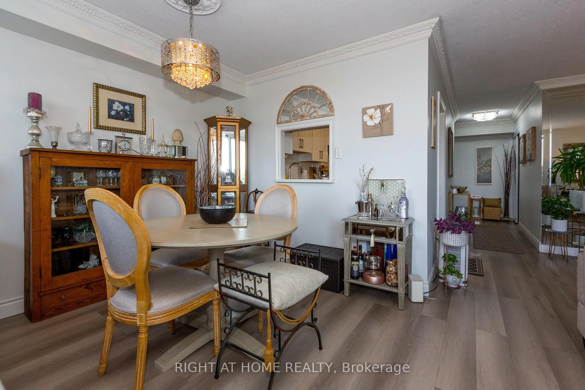 Photo 12 of Unit 706, 1881 Jane Street, Toronto, Yonge-Eglinton — HOMEH