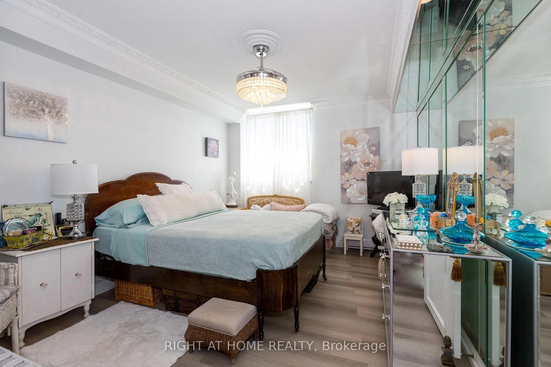 Photo 21 of Unit 706, 1881 Jane Street, Toronto, Yonge-Eglinton — HOMEH