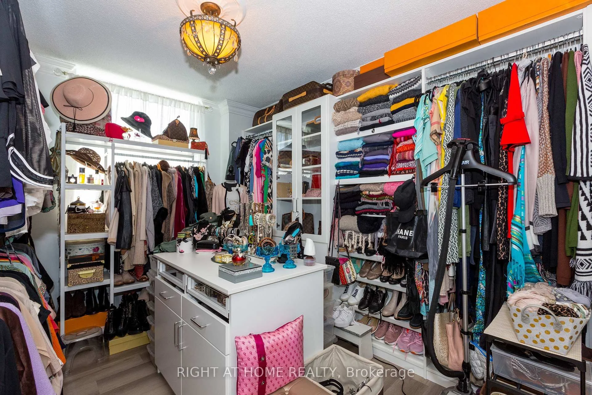Photo 28 of Unit 706, 1881 Jane Street, Toronto, Yonge-Eglinton — HOMEH