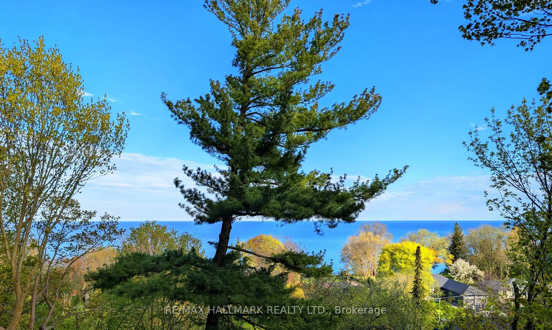 Photo 3 of 2 Ledge Road, Scarborough, Cliffcrest — HOMEH