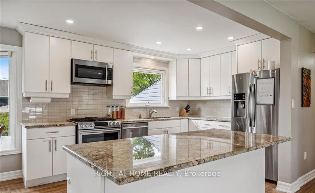 Photo 6 of 21 Kilbourne Crescent, St. Catharines, Bunting/Linwell — HOMEH